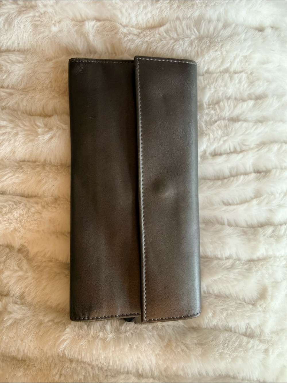 Tusk Leather Continental
Wallet gray